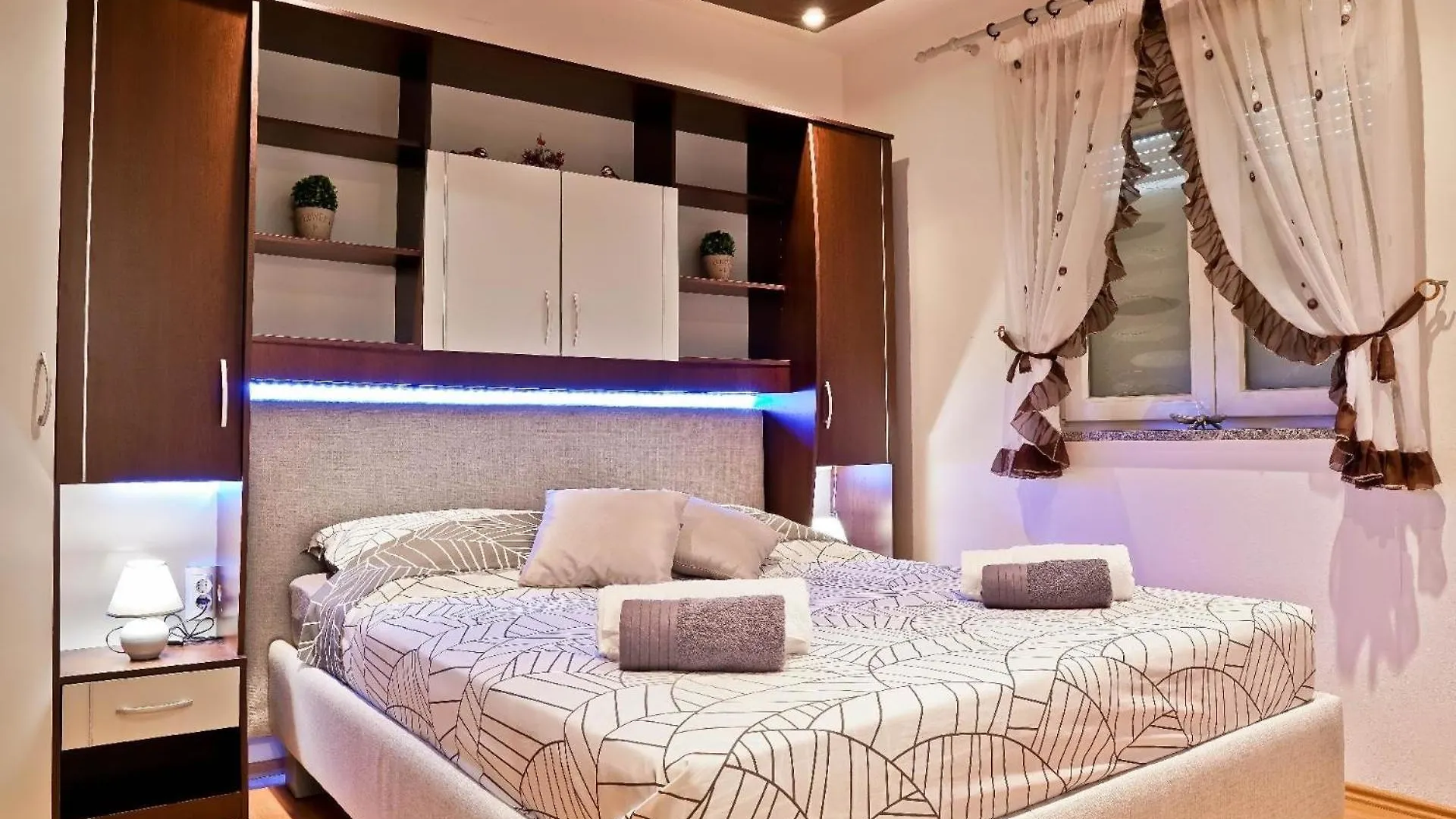 Ferienwohnung Fuer 8 Personen Ca 100 Qm In Pula, Istrien Istrische Riviera Apartman
