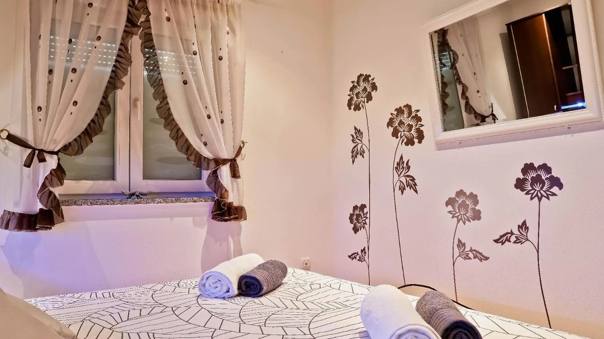 דירה Ferienwohnung Fuer 8 Personen Ca 100 Qm In Pula, Istrien Istrische Riviera